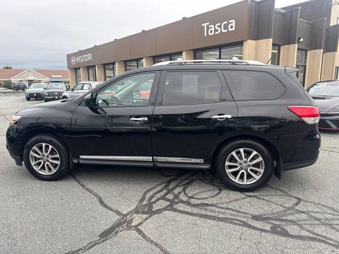 Used 2014 Nissan Pathfinder SL w/ SL Tech Package AWD/4WD image 8