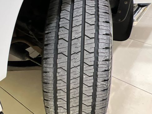 Used 2011 Chevrolet Colorado LT image 19