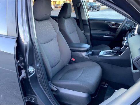 Used 2024 Toyota RAV4 XLE image 8