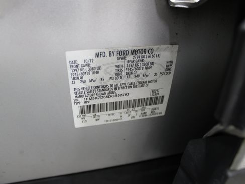 Used 2013 Ford Explorer XLT FWD image 39