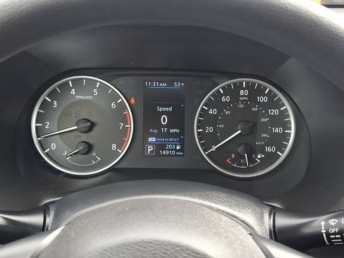 Used 2022 Nissan Sentra S image 25