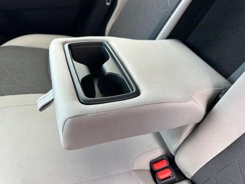 Certified 2023 Toyota RAV4 XLE w/ Convenience Package FWD image 17