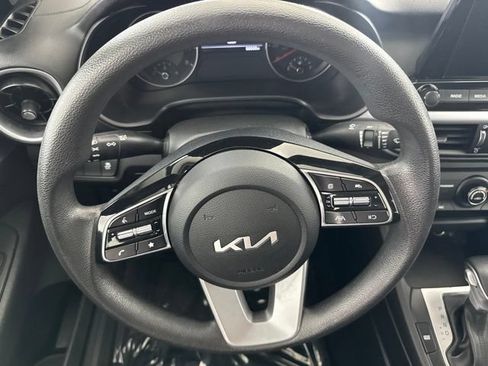Certified 2023 Kia Forte LXS FWD image 25