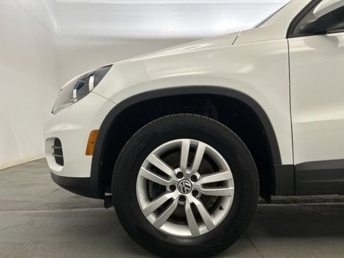 Used 2017 Volkswagen Tiguan S AWD/4WD image 21
