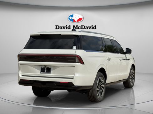 New 2026 Lincoln Navigator L Black Label AWD/4WD image 7