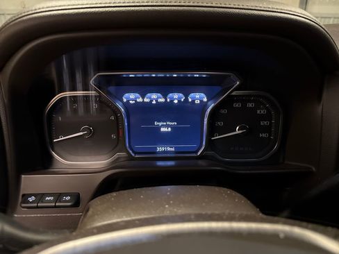 Used 2021 GMC Sierra 3500 Denali w/ Denali Ultimate Package image 10