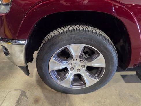 Used 2021 RAM 1500 Laramie AWD/4WD image 3