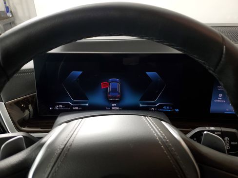 New 2026 BMW X5 xDrive50e w/ Climate Comfort Package image 15