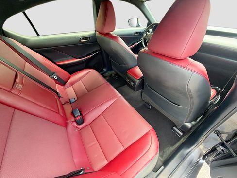 Used 2024 Lexus IS 350 F Sport RWD image 29
