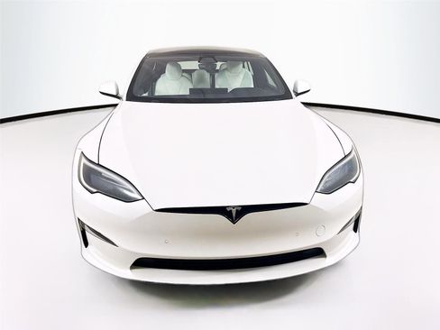 Used 2022 Tesla Model S Plaid image 20