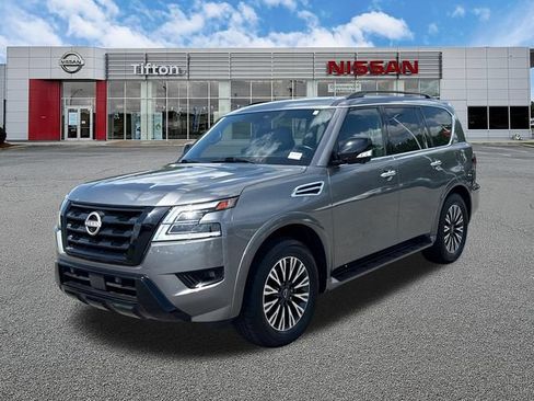 Used 2024 Nissan Armada SL w/ Midnight Edition Package RWD image 3
