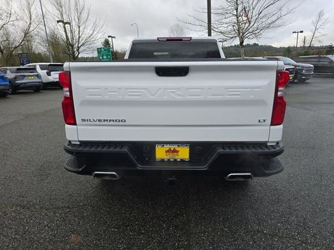 Certified 2022 Chevrolet Silverado 1500 LT Trail Boss image 5