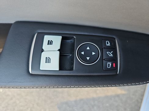 Used 2016 Mercedes-Benz AMG GT S image 26