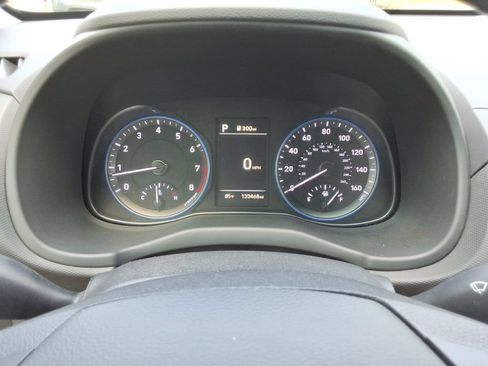 Used 2021 Hyundai Kona SEL Plus FWD image 28