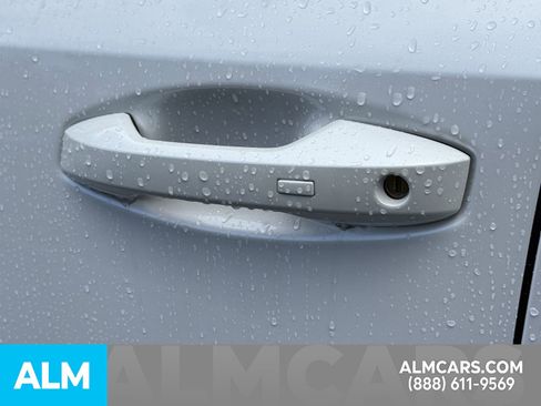 Certified 2025 Nissan Murano SV image 61