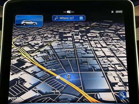 Used 2025 Mercedes-Benz GLC 300 image 19