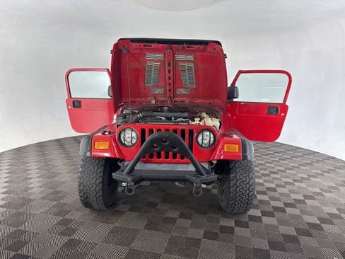 Used 2005 Jeep Wrangler Unlimited image 13