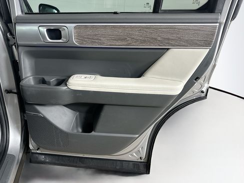 Used 2024 Hyundai Santa Fe Limited FWD image 31