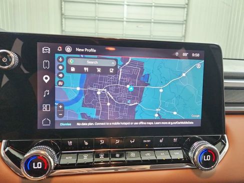 Used 2026 GMC Canyon AT4 w/ Technology Plus Package AWD/4WD image 29