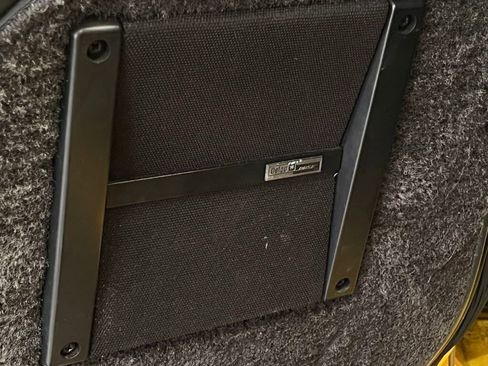 Used 1986 Chevrolet Corvette Convertible image 30