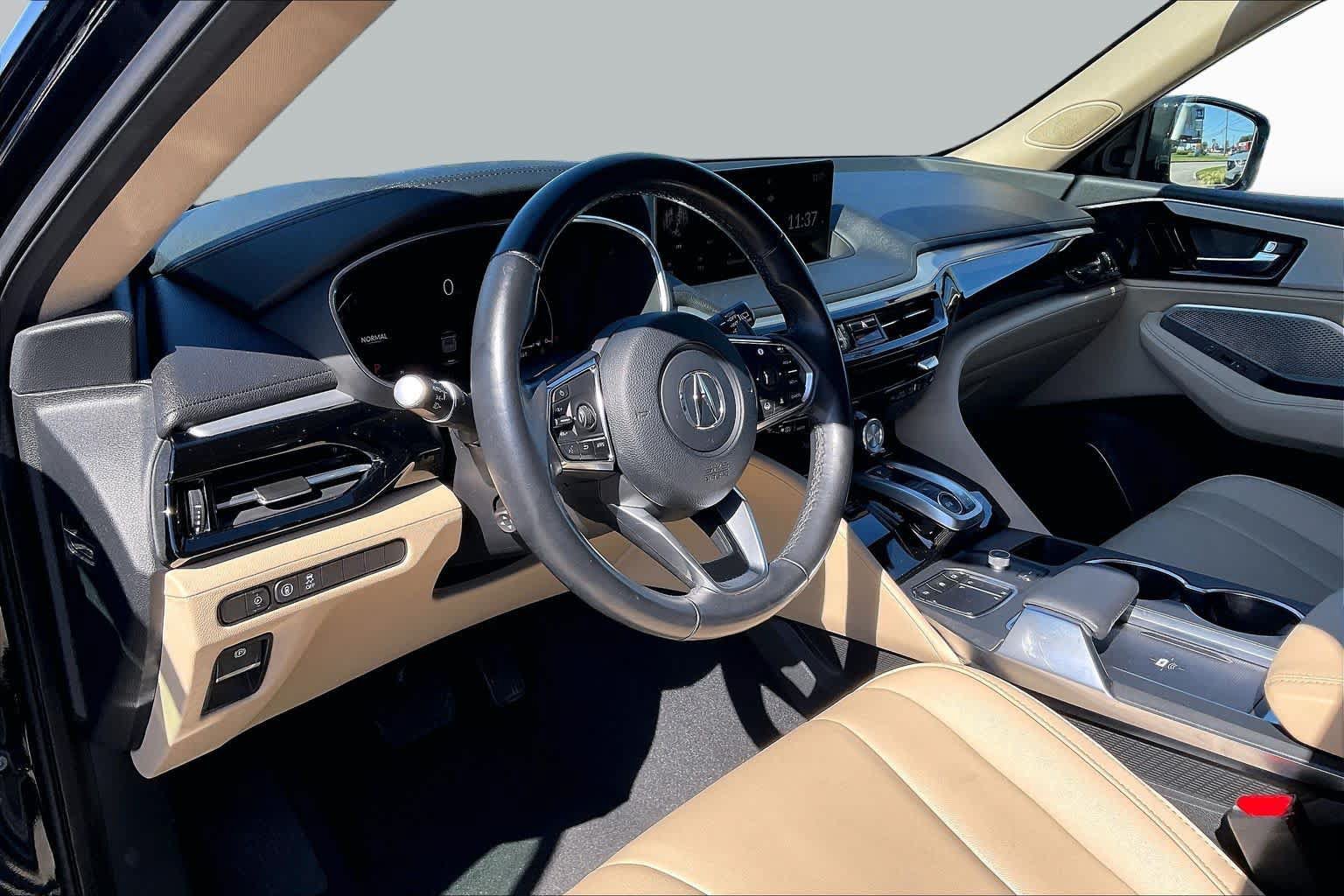 Certified 2024 Acura MDX SH-AWD image 17