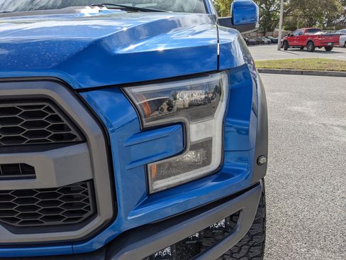 Used 2018 Ford F150 Raptor w/ Equipment Group 802A Luxury image 10