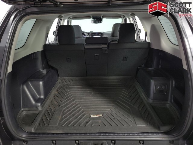 Used 2020 Toyota 4Runner TRD Off-Road AWD/4WD image 25