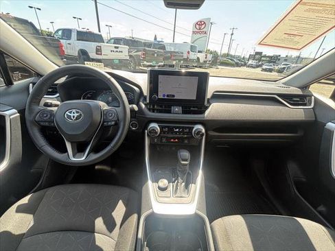 Certified 2025 Toyota RAV4 XLE w/ Convenience Package AWD/4WD image 12