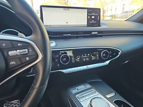 Certified 2023 Genesis GV70 2.5T w/ Sport Prestige Package AWD/4WD image 20