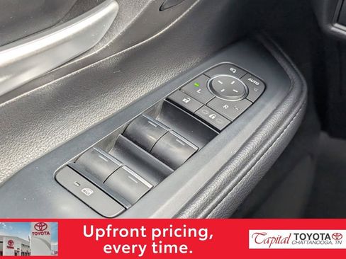 Used 2024 Toyota Grand Highlander Platinum image 16