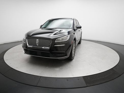 Used 2022 Lincoln Corsair AWD w/ Premium Package image 34