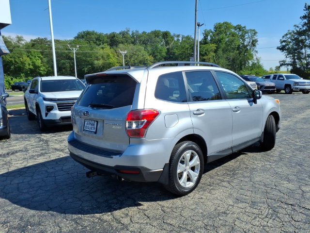 Used 2015 Subaru Forester 2.5i Limited AWD/4WD image 6
