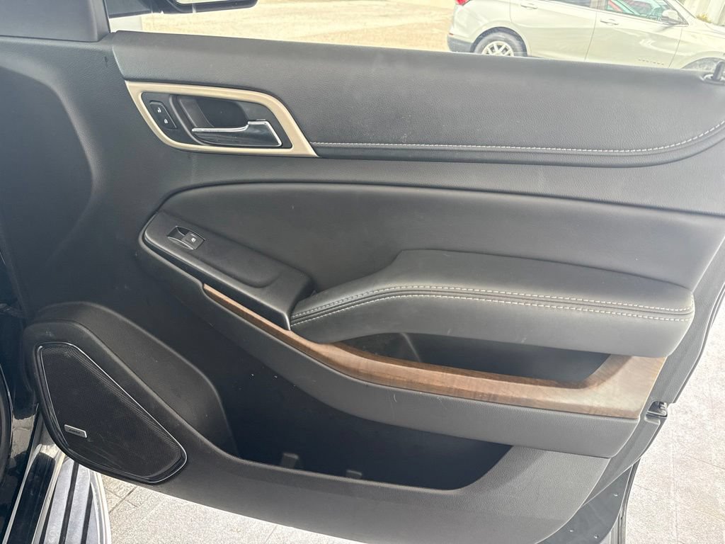 Used 2018 GMC Yukon Denali RWD image 37