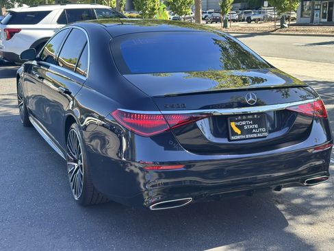 Used 2022 Mercedes-Benz S 500 4MATIC image 11