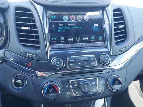 Used 2016 Chevrolet Impala LT w/ Leather Package FWD image 13