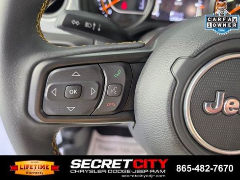 Used 2024 Jeep Wrangler Unlimited Sport AWD/4WD image 16