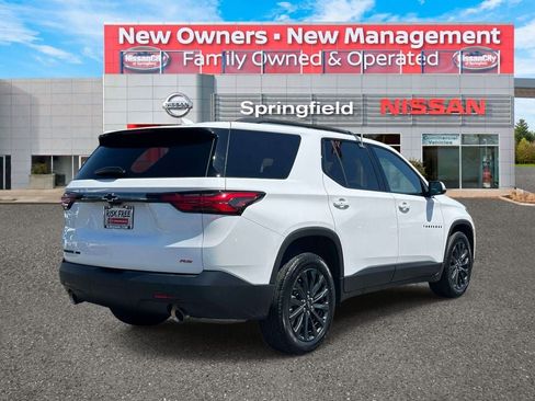 Used 2023 Chevrolet Traverse RS w/ LPO, Floor Liner Package AWD/4WD image 5