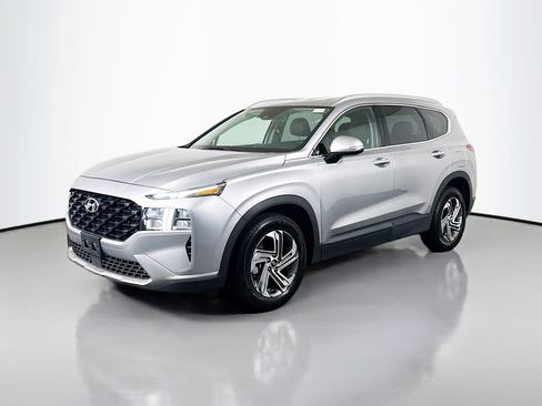 Used 2023 Hyundai Santa Fe SEL FWD image 4