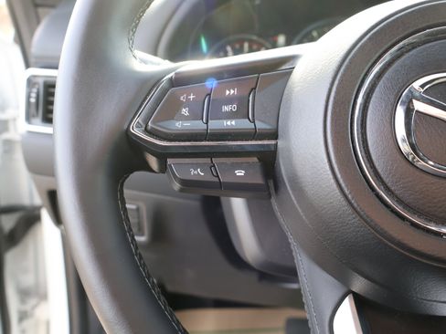 Certified 2025 MAZDA CX-5 Signature image 33