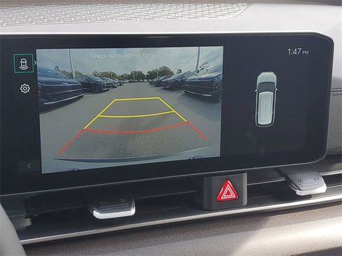 New 2026 Kia Carnival EX image 25