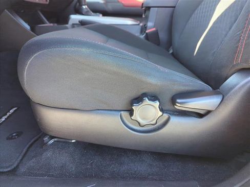 Used 2020 Toyota Tacoma SR5 image 10