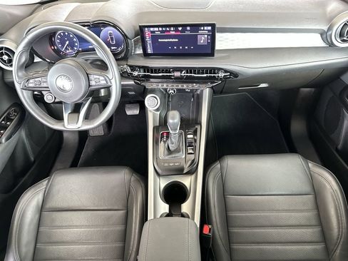 Used 2024 Alfa Romeo Tonale Ti image 17