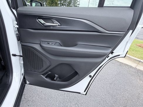 New 2026 Jeep Grand Cherokee Laredo RWD image 28