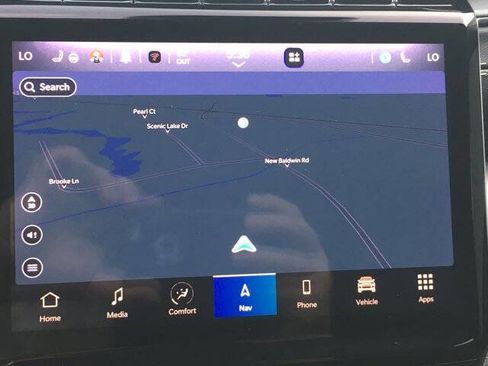 Used 2023 Jeep Grand Cherokee Limited w/ Black Appearance Package image 24