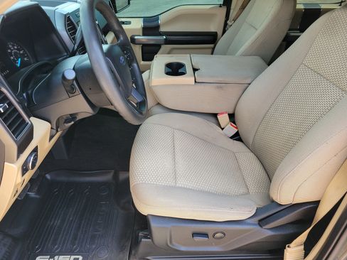 Used 2020 Ford F150 XLT w/ Equipment Group 301A Mid RWD image 4