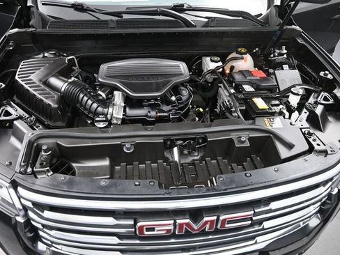Certified 2023 GMC Acadia AT4 w/ Technology Package AWD/4WD image 37