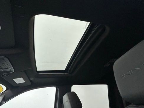 Used 2020 GMC Sierra 2500 Denali w/ Denali Ultimate Package image 13