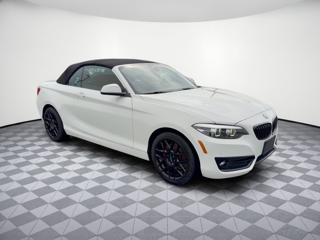 Used 2020 BMW 230i xDrive Convertible AWD/4WD image 7