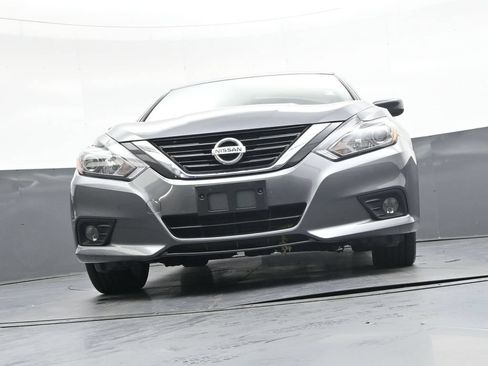 Used 2018 Nissan Altima 2.5 SR w/ SR Special Edition FWD image 40