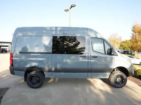 New 2026 Mercedes-Benz Sprinter 2500 image 8